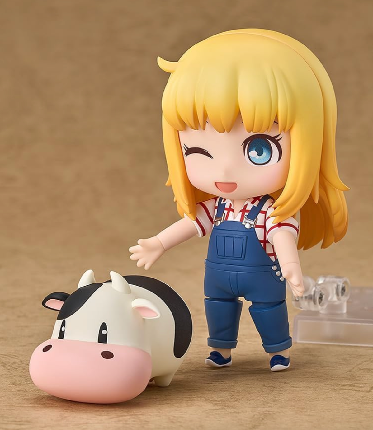 Friends of Mineral Town – Farmer Claire 2452 Nendoroid Action Figure
